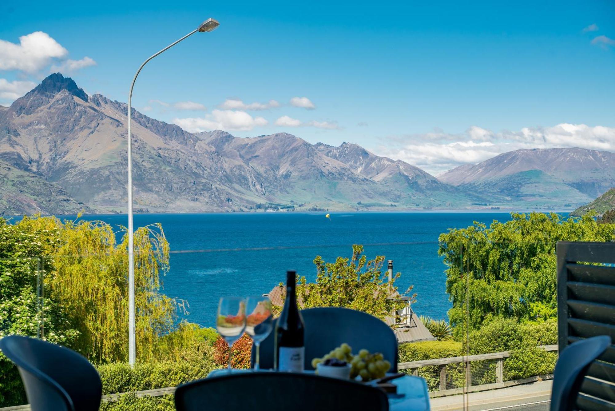 Modern Executive Living In Pounamu Queenstown Zewnętrze zdjęcie