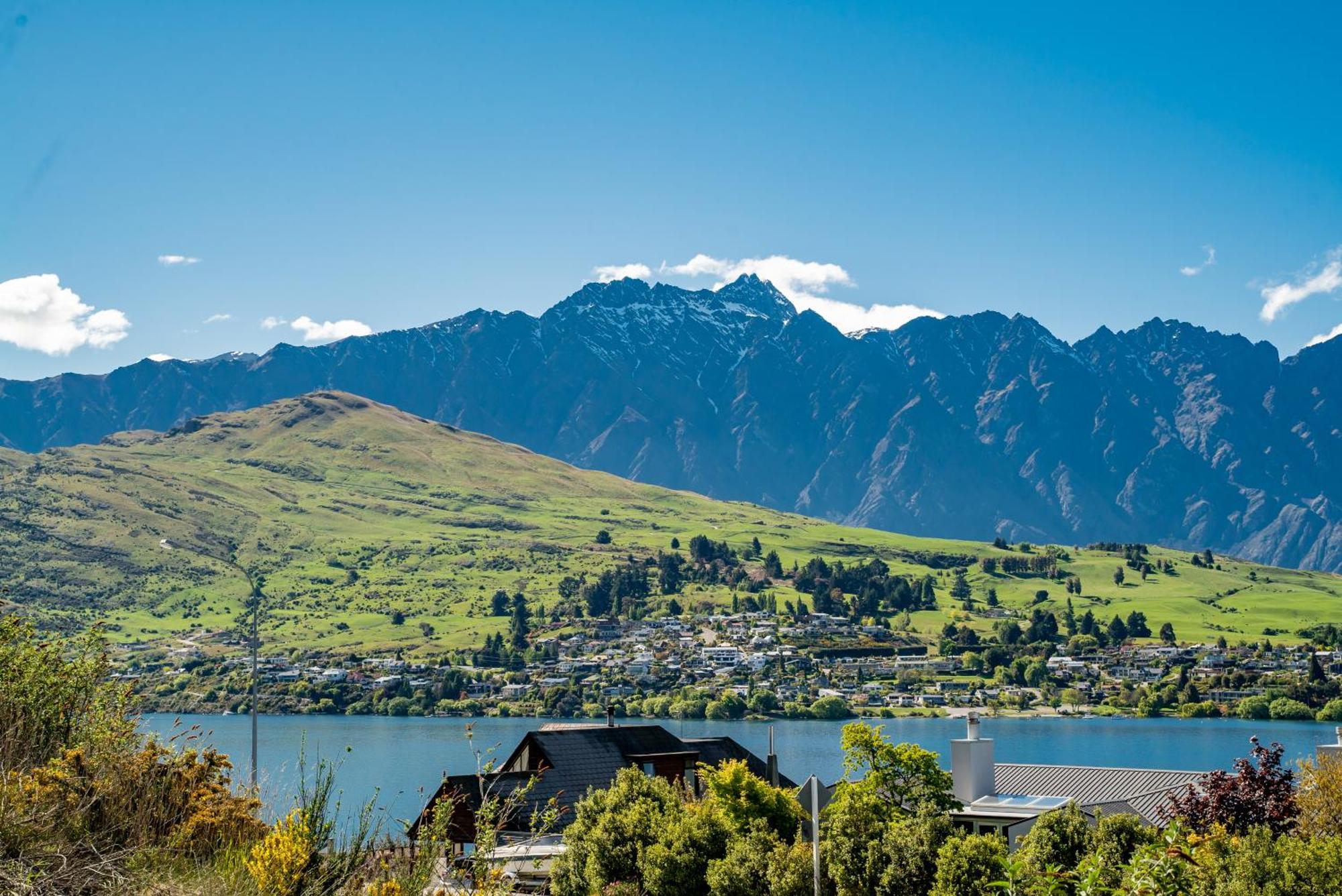 Modern Executive Living In Pounamu Queenstown Zewnętrze zdjęcie